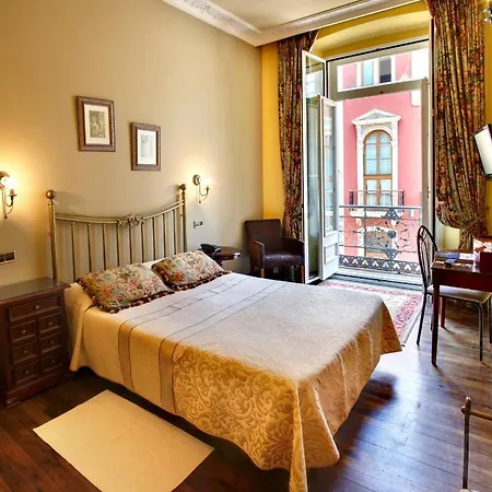 De 3* Luarca