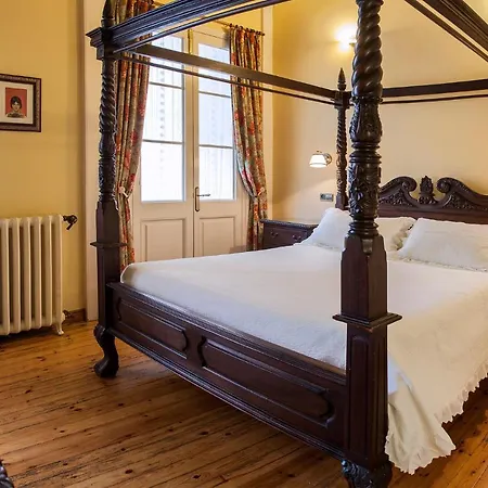 Hotel De Luarca