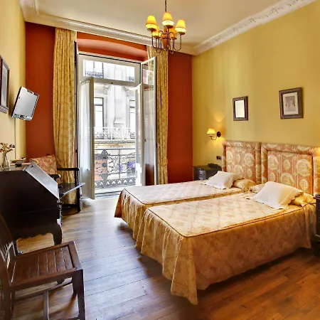 Hotel De Luarca